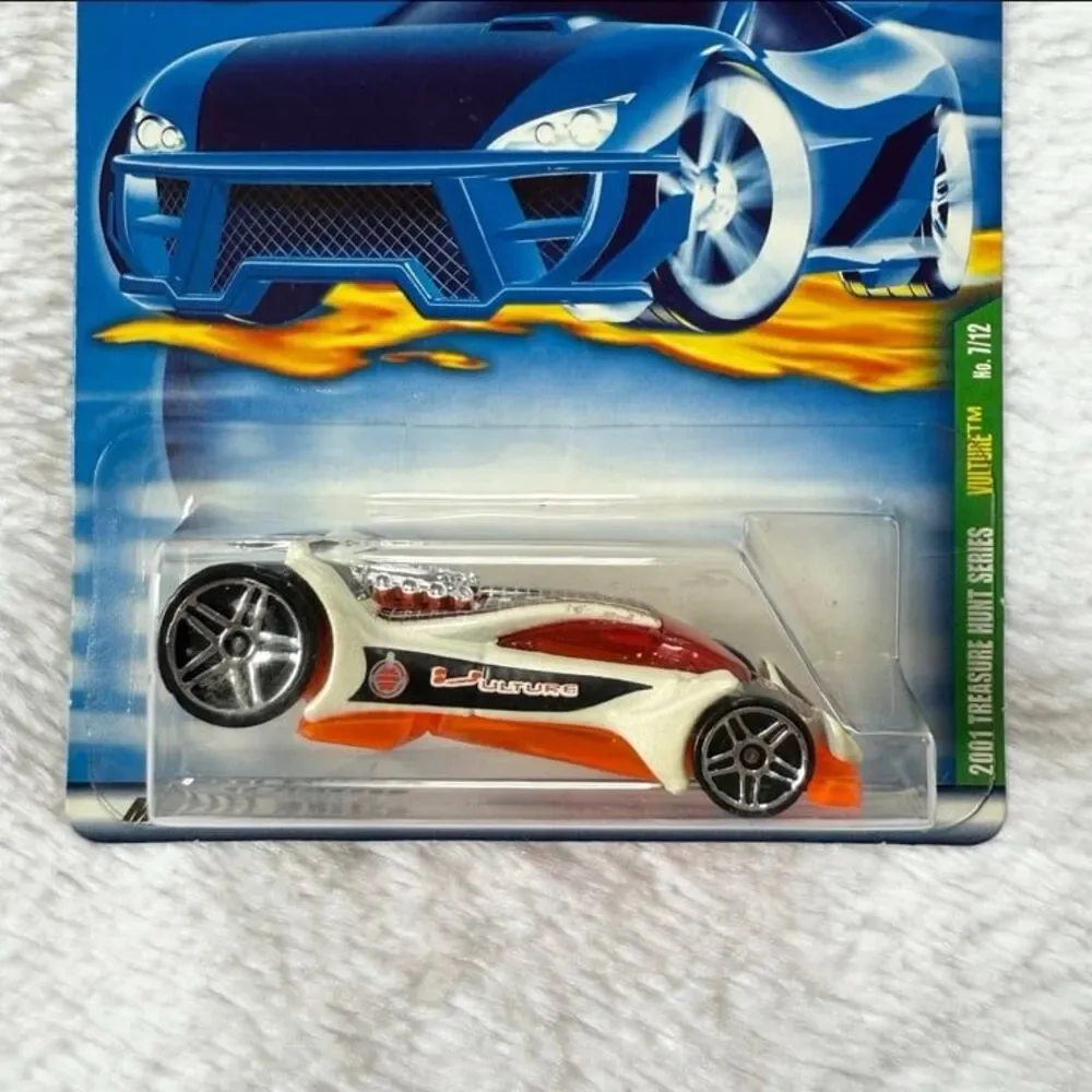 HOT WHEELS Vulture White Treasure Hunt 2001 #7/12 Car